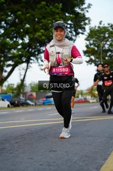 Runner Photo 4197891