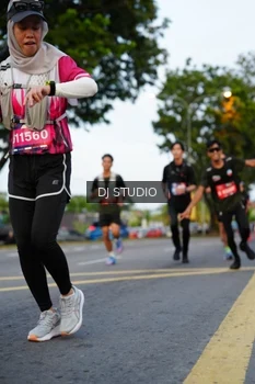 Runner Photo 4197896