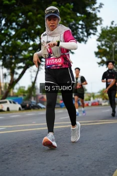 Runner Photo 4197897