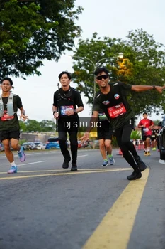 Runner Photo 4197899