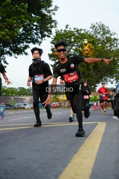 Runner Photo 4197903