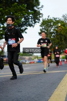 Runner Photo 4197904