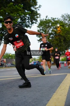 Runner Photo 4197907