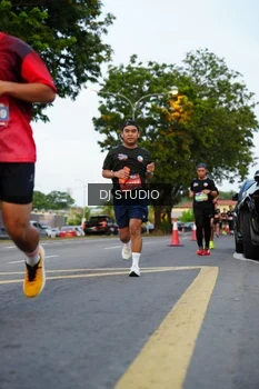 Runner Photo 4197948