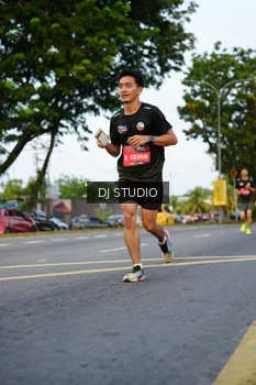 Runner Photo 4198006