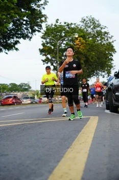 Runner Photo 4198027