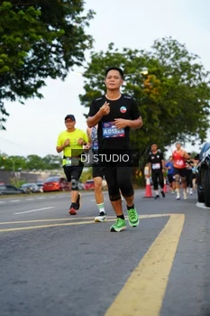 Runner Photo 4198031