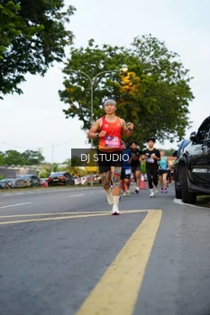 Runner Photo 4198056