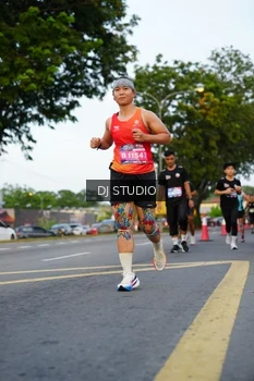 Runner Photo 4198061