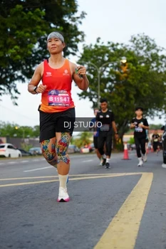 Runner Photo 4198069