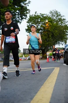 Runner Photo 4198105