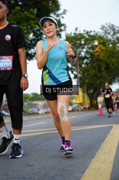 Runner Photo 4198111