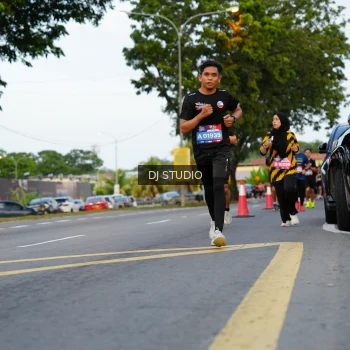 Runner Photo 4198148