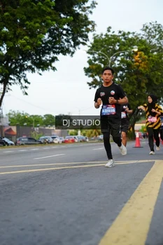 Runner Photo 4198153