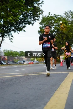 Runner Photo 4198155