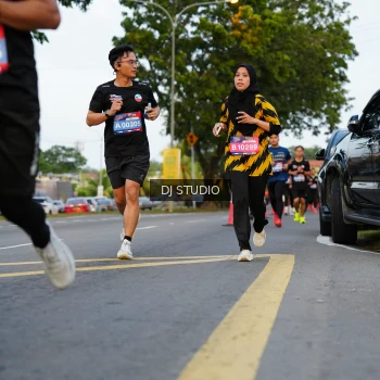 Runner Photo 4198164