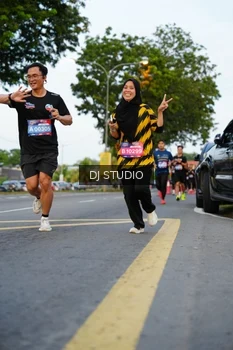 Runner Photo 4198177