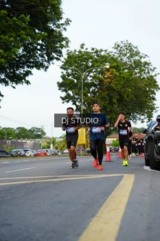 Runner Photo 4198184