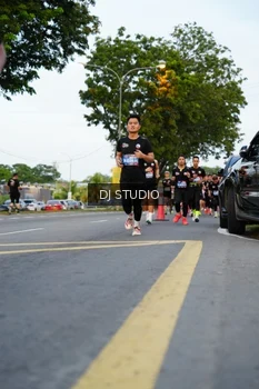 Runner Photo 4198218