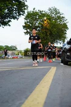 Runner Photo 4198221