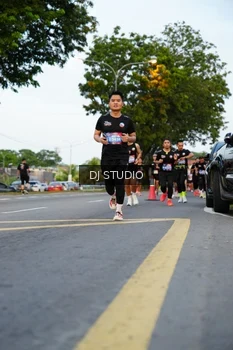 Runner Photo 4198225