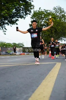 Runner Photo 4198229