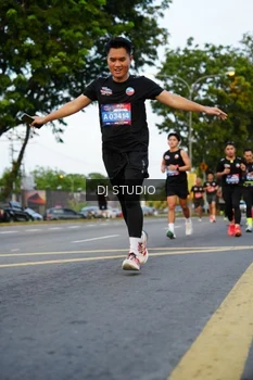 Runner Photo 4198234