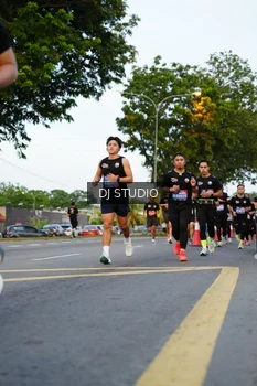 Runner Photo 4198239