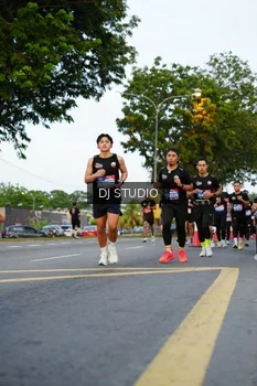 Runner Photo 4198244