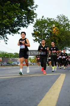 Runner Photo 4198245
