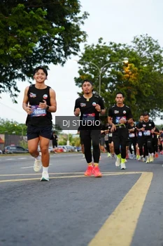 Runner Photo 4198250