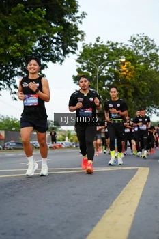 Runner Photo 4198261