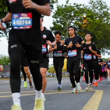 Runner Photo 4198277
