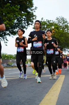Runner Photo 4198285