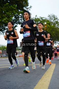 Runner Photo 4198317