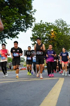 Runner Photo 4198326