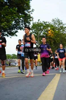 Runner Photo 4198330