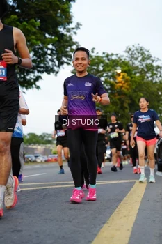 Runner Photo 4198337