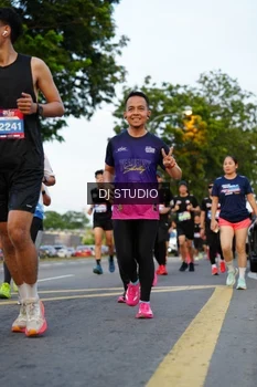 Runner Photo 4198340