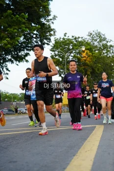 Runner Photo 4198341