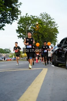 Runner Photo 4198382