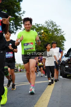 Runner Photo 4198439