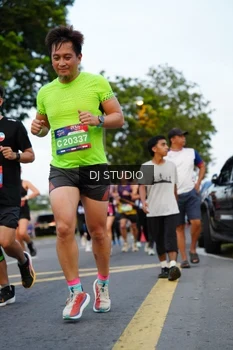 Runner Photo 4198445