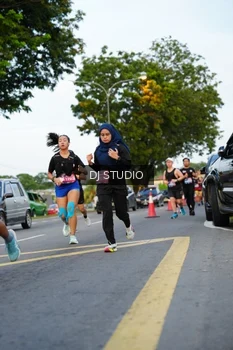 Runner Photo 4198474