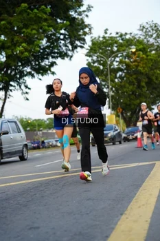 Runner Photo 4198482