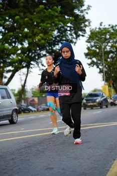 Runner Photo 4198483