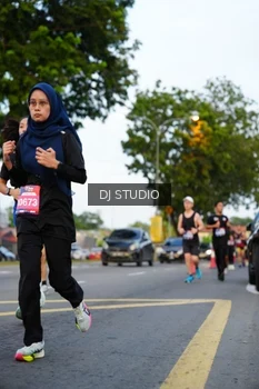 Runner Photo 4198486