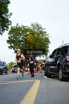 Runner Photo 4198489