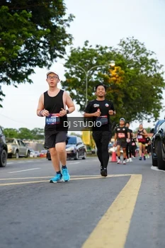 Runner Photo 4198504