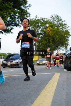 Runner Photo 4198517